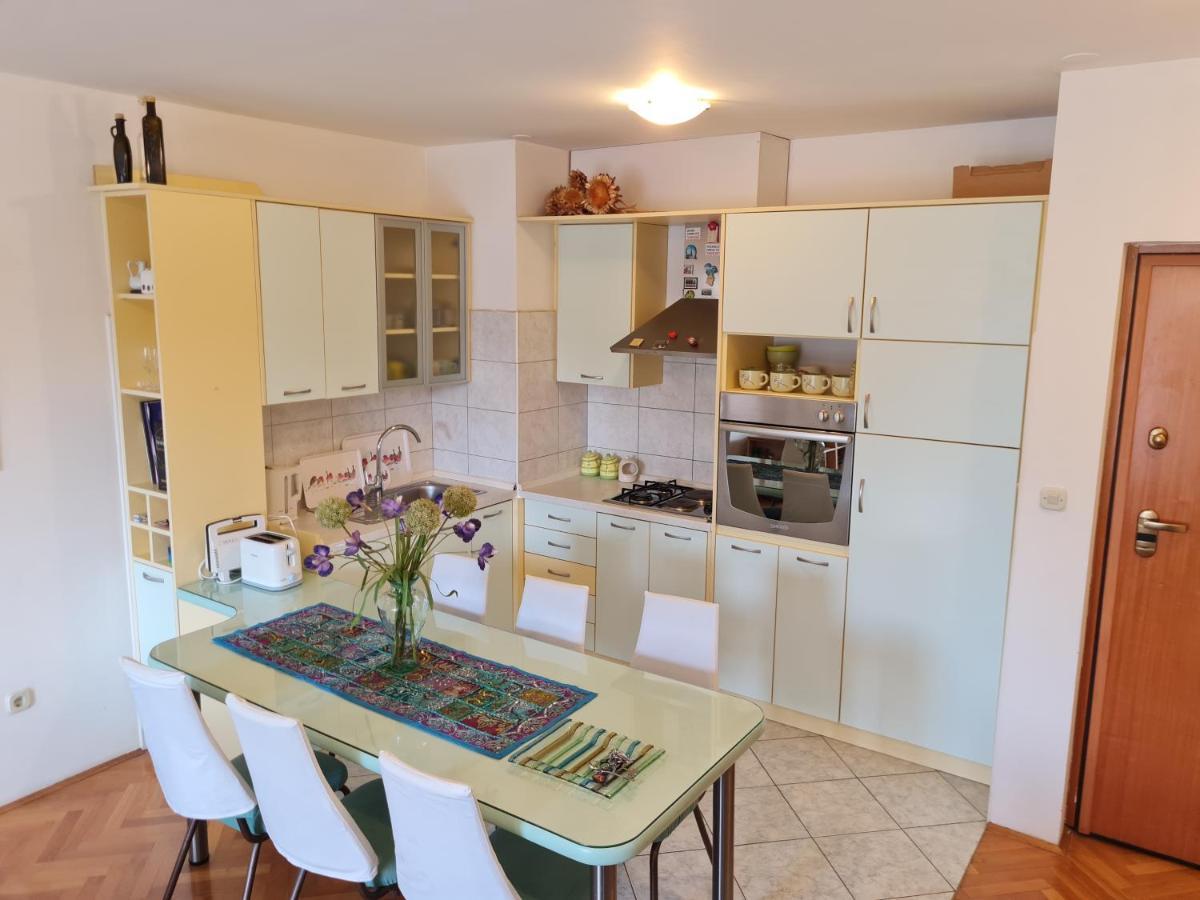 Apartment Silva, 50M From Beach Makarská Exteriér fotografie